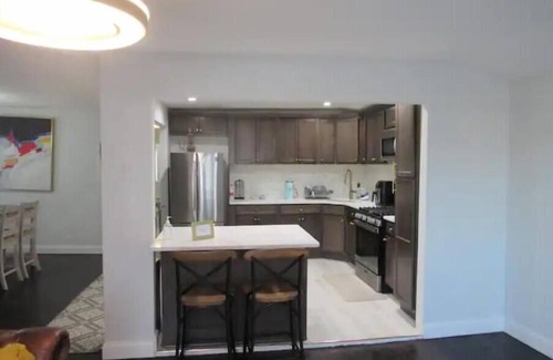 Queens Apartment | Comfortable Retreat: Your Home Away From Home