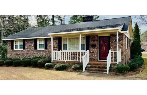 Williamston House | Inviting Home-Away-From-Home in Williamston for Stays