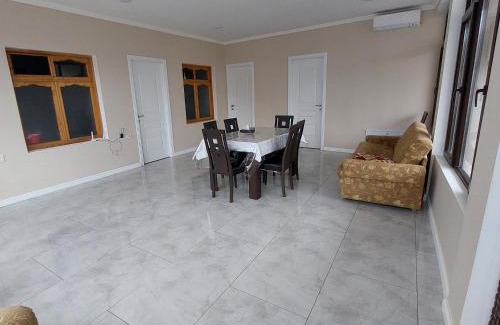 Sheki Apartment | Cozy Retreat: Your Ideal Home Away from Home