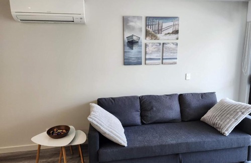 Braddon Apartment | Discover Home@Braddon: Family-Friendly 4-Star Retreat