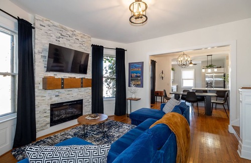 Woodbridge House | Historic Home Detroit: Family-Friendly with Breakfast Included