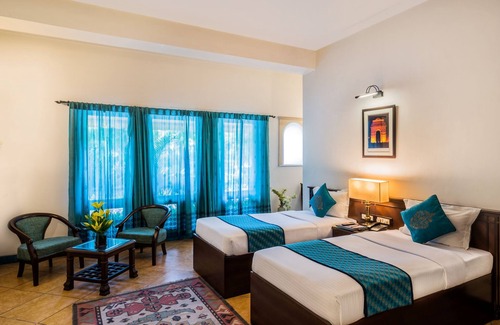 Greater Kailash I Hotel | Discover Home@F37: Top-Rated Stay with Family Amenities