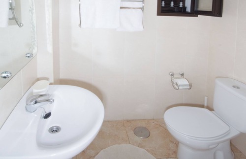 Puerto del Carmen Villa | Cozy Private Villa with Heated Pool for Ultimate Comfort