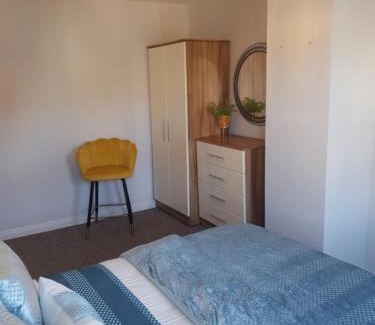Donaghadee House | Cozy 3-Bedroom Pier Front Retreat with Ocean View