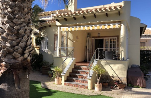 Orihuela Costa Villa | Ideal Oceanfront Villa with Pool & 10/10 Guest Rating