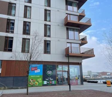 Chatham Apartment | Explore Comfort at Home from Home - Guest Rated 9.6/10