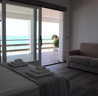 Porto Empedocle House | Oceanfront Bliss at Home Holiday Punta Piccola - 4 Stars