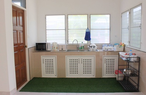 Kanchanaburi House | Top-Rated Stay at Home @ Hostel Kanchanaburi with Dining