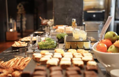 Oslo City Centre Hotel | Welcoming Clarion Collection Hotel Folketeateret in Oslo