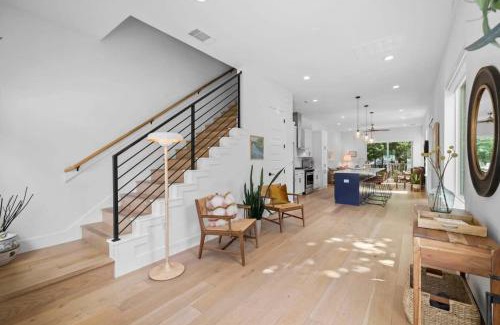 Cherrywood House | Relaxing Retreat in Cherrywood with Private Backyard Oasis