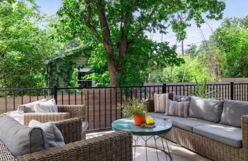 Cherrywood House | Relaxing Retreat in Cherrywood with Private Backyard Oasis