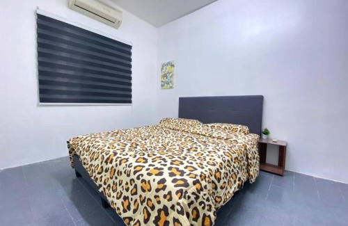 Kempas House | Convenient Stay in Johor Bahru Near Paradigm Mall JB