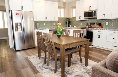 Kanab House | Explore Mighty 5 Casita in Kanab with Spa & Hot Tub!