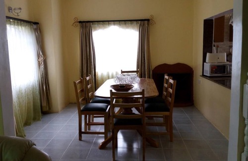Nanyuki House | Relaxing Retreat in Nanyuki's Leafy Suburbs with Spa