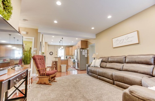 Paradise House | Paradise Retreat: Hot Tub, Jacuzzi & Fire Pit Awaits You!