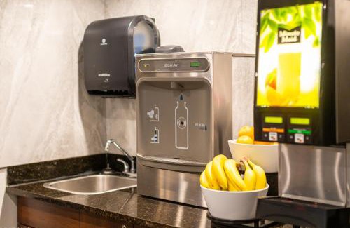Lloydminster Hotel | Pet-Friendly Home Inn and Suites with Pool in Lloydminster