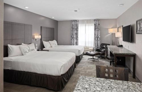 Stonebridge Hotel | Pet-Friendly Home Inn & Suites Saskatoon South with Pool