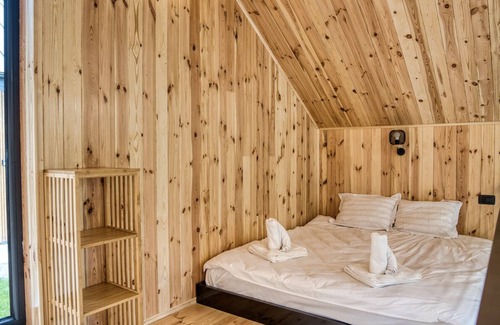 Sinaia House | Feel at Home: Family-Friendly Retreat Awaits You