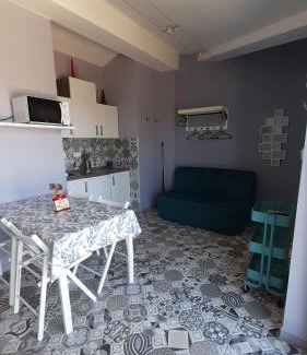 Gondolici Apartment | Discover Home Lotus Flower: Pet & Child-Friendly Retreat