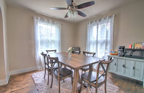 Green Acres House | Ideal Stay Near I-65 with Pool, Breakfast & Pet Friendly