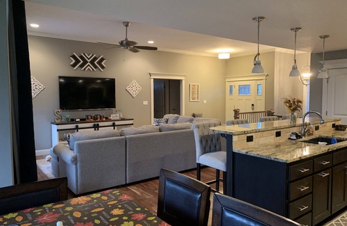 Lawrence House | Ideal Retreat Near Rock Chalk Park & Clinton Lake