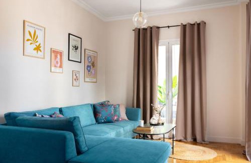 Mets Apartment | Exceptional Home of Petros: Child-Friendly Stay with 9.8 Rating