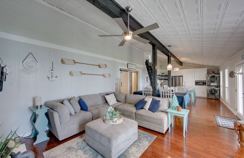 Dogwood Cottage | Lakefront Retreat on Bob Sandlin with Private Dock & Pool