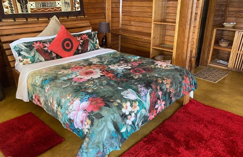 Jinja Apartment | Discover the Ernest Hemingway Suite on The Nile