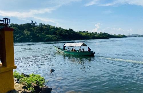 Jinja Apartment | Discover the Ernest Hemingway Suite on The Nile