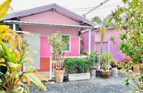 Ayutthaya House | Cozy Family-Friendly Bungalow in Ayutthaya Zone