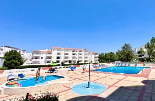 Santa Eulalia Apartment | Home Out Albufeira - T1 Oura