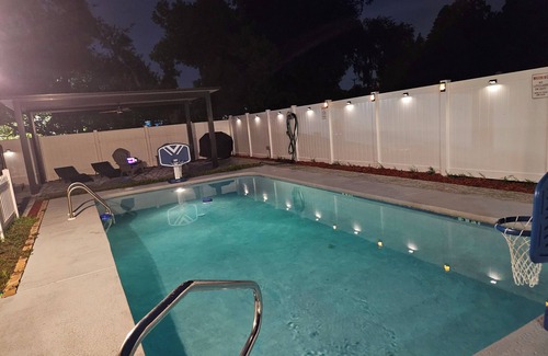 Lakeland House | Paradise Lakeland: Private Pool & Ocean View Retreat