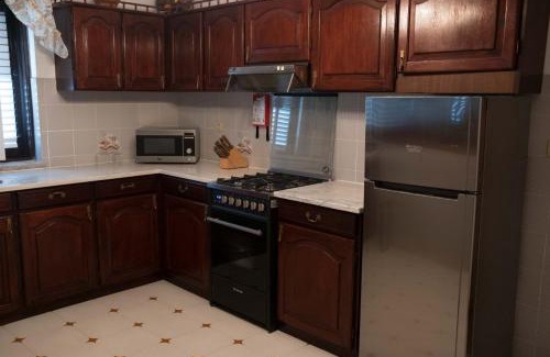 Madalena House | Pet-Friendly Retreat at Home Pico - Casa dos Cedros