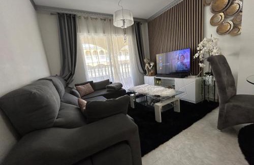 Algorfa Apartment | Exceptional Home S&F - Algorfa with Pool & Family Fun