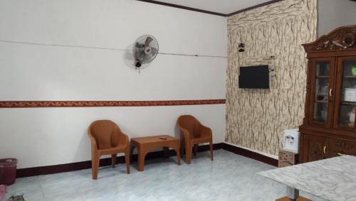 Palembang House | Budget-Friendly Home Stay & Kost Syariah SONY CA E.15