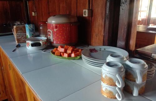Ngada Apartment | Inviting Wolokoro Ecotourism: Child-Friendly Getaway