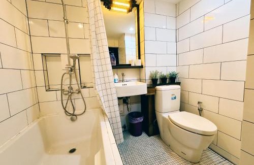 Nimman Apartment | Guest Rated: Home Story Nimman with Family-Friendly Amenities