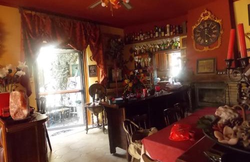 Noce Bed & Breakfast | Cozy Home Story: Pet-Friendly Retreat in Mercatale Ozzano
