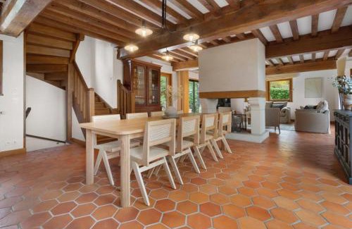 Deauville Apartment | Relaxing Home Suite with Pool in Deauville - 4 Stars