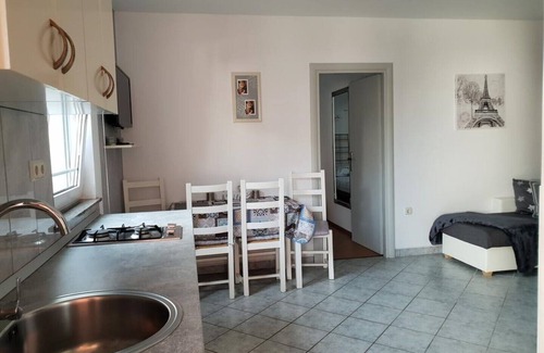 Bogovici Apartment | Beach Breeze & White Sands: Your Oceanfront Escape Awaits!
