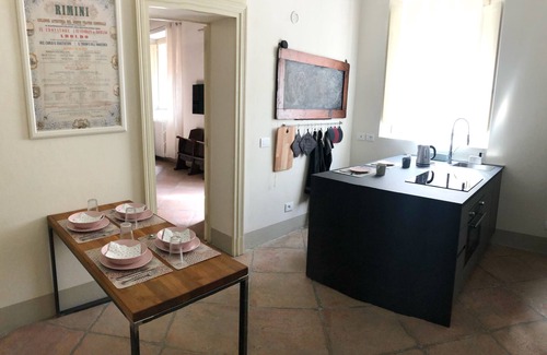 Rimini Historic Center Apartment | Historic Center Retreat: Complete Apartment with Spa & Breakfast