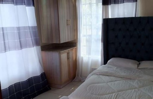 Kisumu Apartment | Cozy Retreat: Pet-Friendly Family Accommodation Awaits