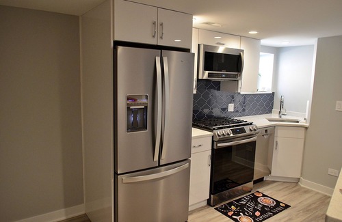 Dunning House | Inviting Home Sweet Home: 10/10 Ratings & Pet-Friendly Stay