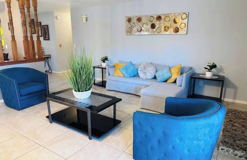 Sunrise Manor House | Cozy Retreat: 8-Bedroom Home Near Fremont Street