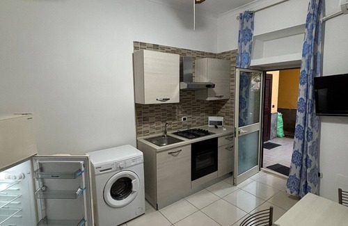 Naples House | Convenient Stay at Home To Fly with Family-Friendly Amenities