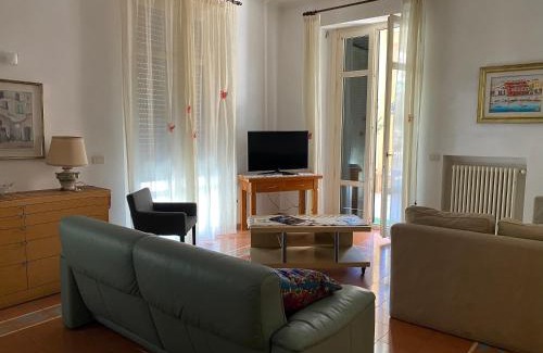 Historical Center House | Pet-Friendly Home Toledo 355 with Ocean View & Spa