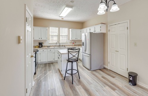 Gunter Afs House | Home w/Fenced Yard ~ 12 Mi to Dtwn Montgomery