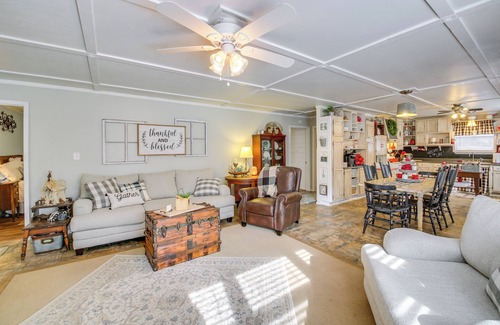 Mid America Cottage | Idyllic Retreat with Ouachita River & Lake Hamilton Access
