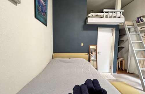 Suginami Apartment | Tranquil Apt with Home WIFI & Loft - Guest Rated 9.4/10