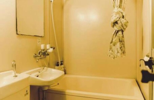 Suginami Apartment | Pet-Friendly リーゼ代田橋 B201 in 杉並区 for Families